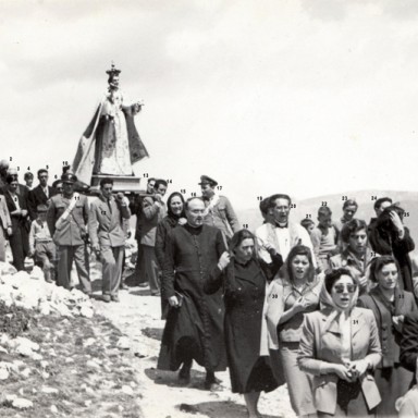 Procession to La Rocca di Calascio, 1954.